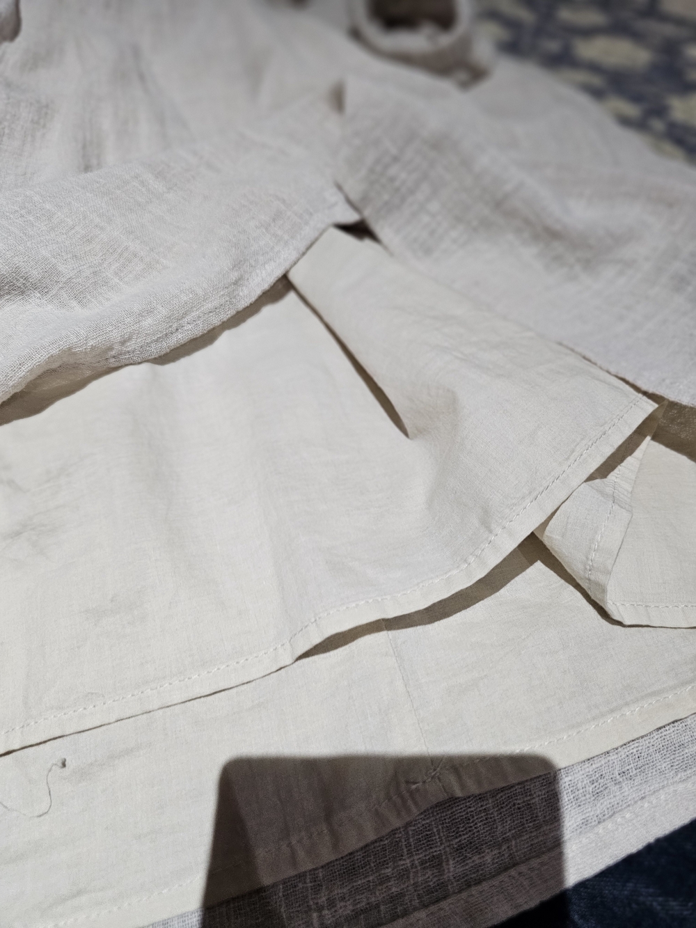 mittoshop Cream V-Neck Gathered Linen Dress - Picture 5 of 9